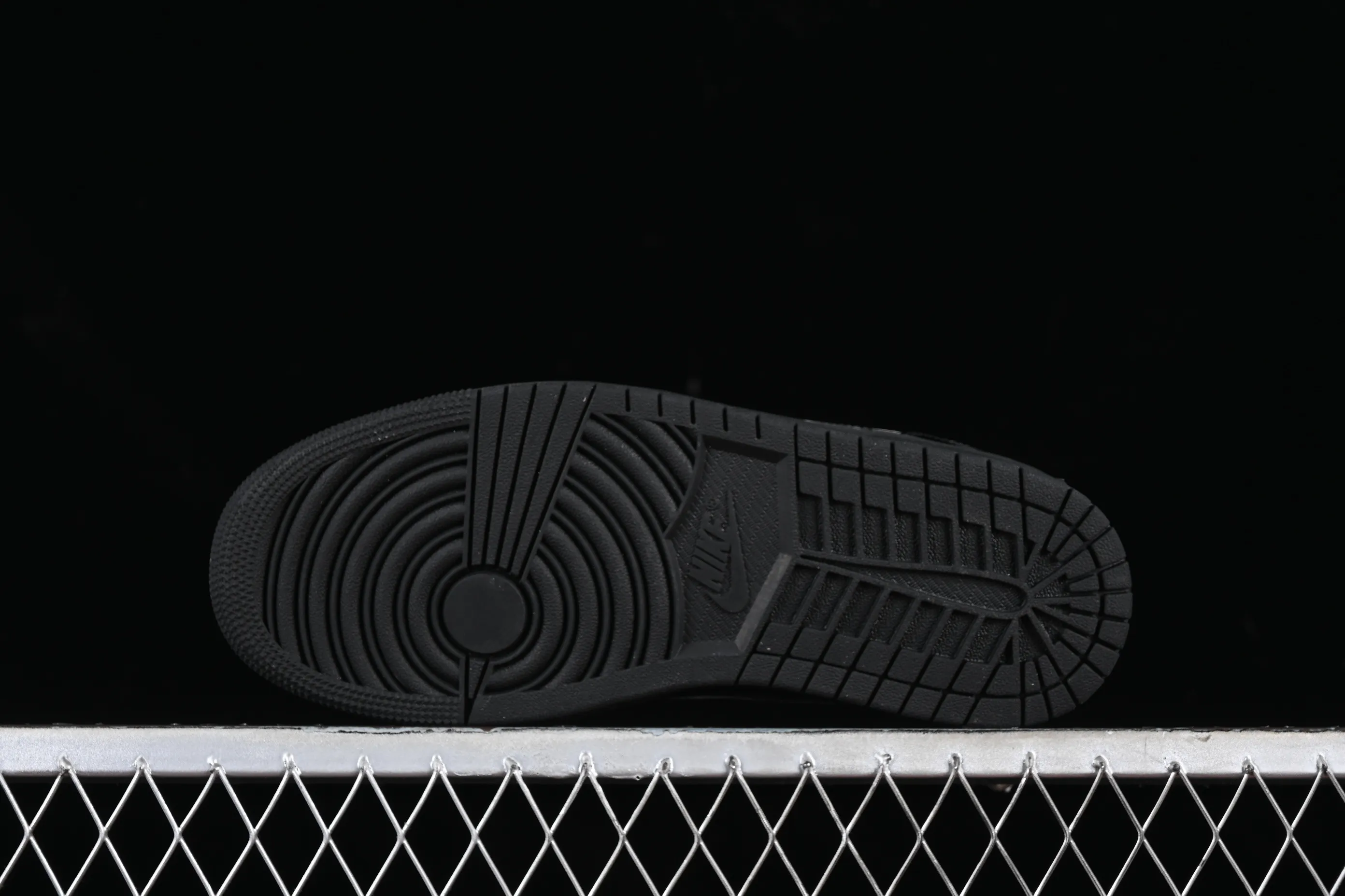 All categories Air Jordan Jordan series basketball shoes Air Jordan 1 Low Air Jordan 1 Low "Black Croc" AJ1 Joe 1 crocodile black low-top cultural casual sneakers HJ7743-010
